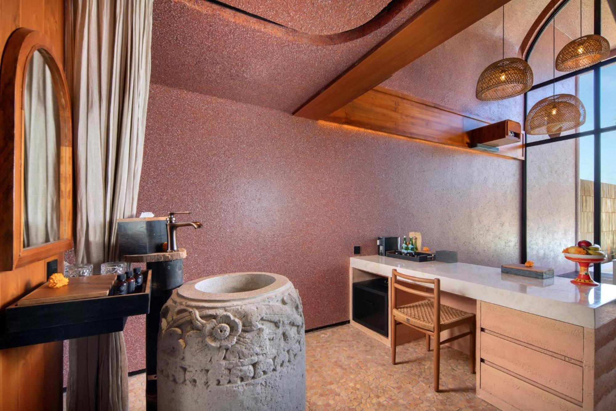 Seascape Luxury Resort & Spa Sanur By Ini Vie Hospitality (Adults Only) Exterior photo