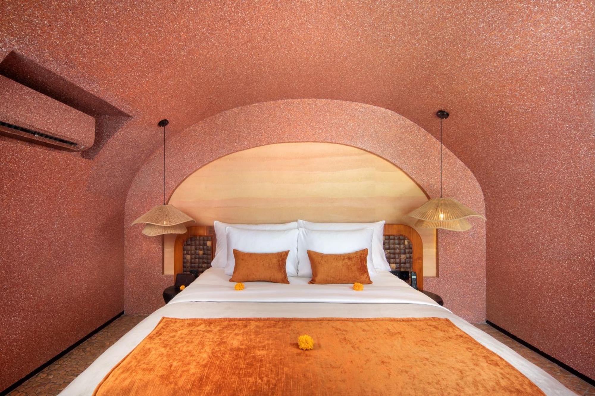 Seascape Luxury Resort & Spa Sanur By Ini Vie Hospitality (Adults Only) Exterior photo